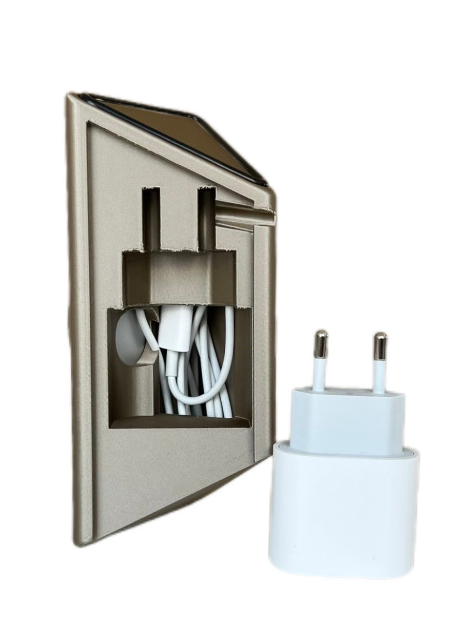 KARVV ChargeVault Gold-Silver
